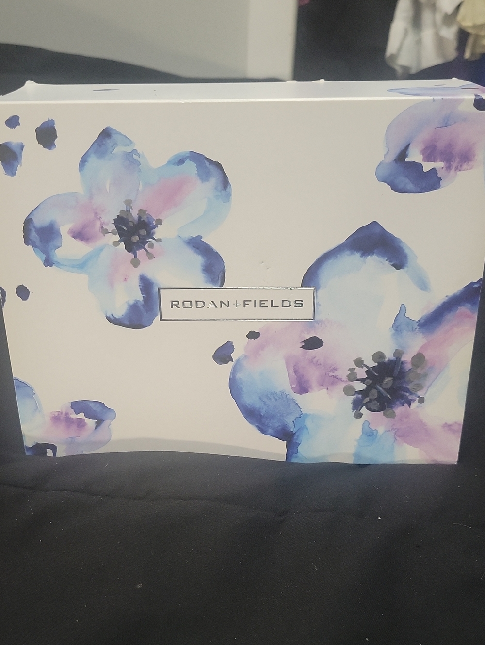 Rodan + Fields Skincare Gift Set